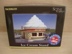 HO - Bachmann - ref.35203 - Ice Cream Stand (Roadside USA)