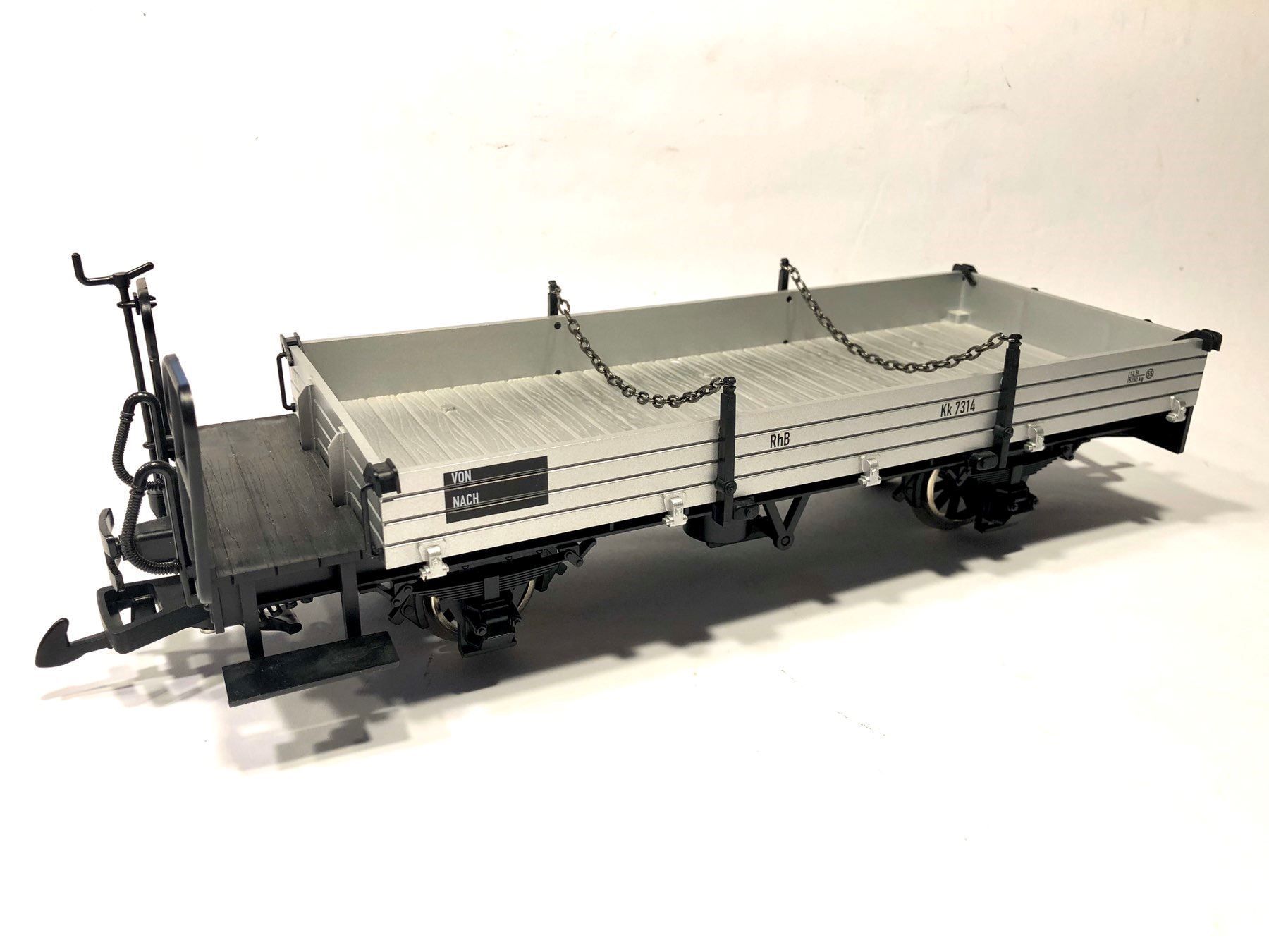  LGB - ref.40090 - Vagón borde bajo gris de la RhB Kk7314 